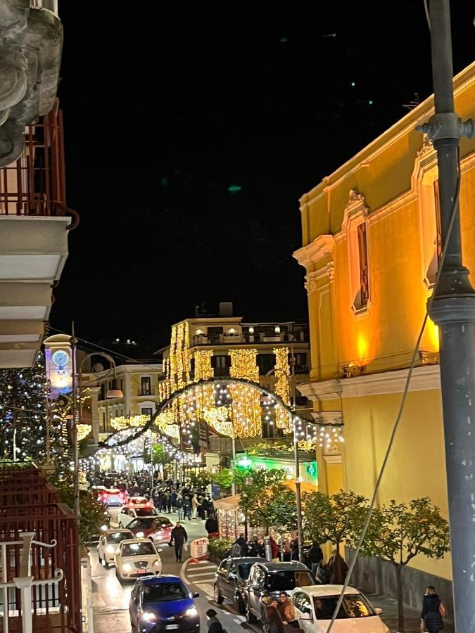 Bed and Breakfast Il Balconcino Di Mary Sorrent Exterior foto